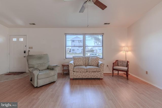 1112 PITTSBURGH AVE, Cape May, NJ 08204