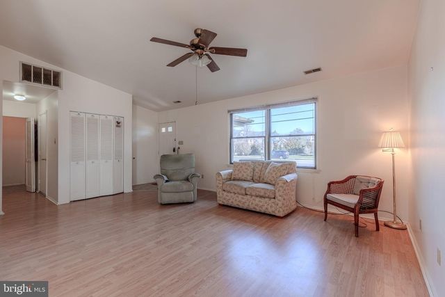1112 PITTSBURGH AVE, Cape May, NJ 08204