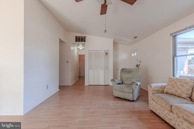 1112 PITTSBURGH AVE, Cape May, NJ 08204