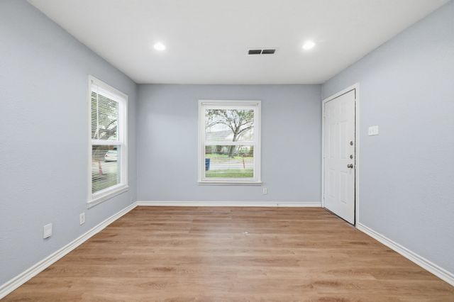 3459 Linda Drive, Dallas, TX 75220