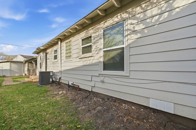 3459 Linda Drive, Dallas, TX 75220