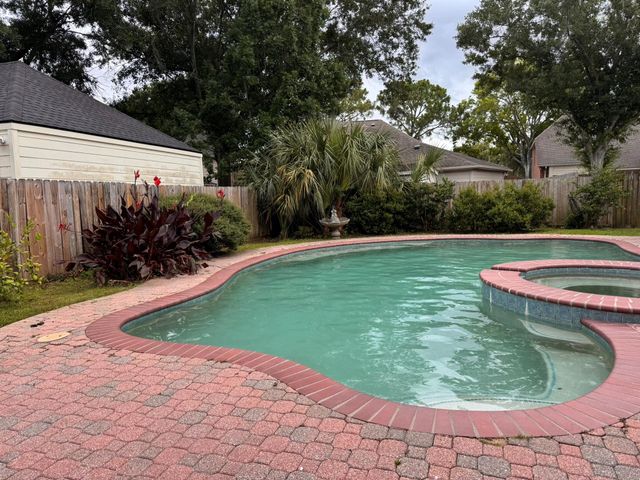 13810 Inland Spring Court, Houston, TX 77059