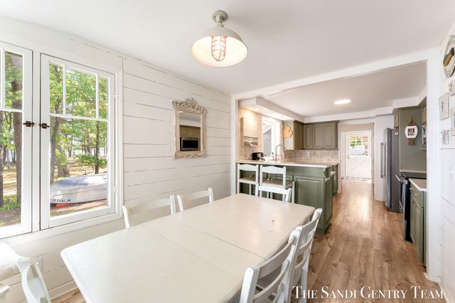 6633 Bass Lake Boulevard, Pentwater, MI 49449
