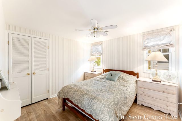 6633 Bass Lake Boulevard, Pentwater, MI 49449