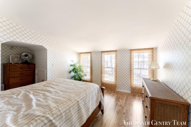 6633 Bass Lake Boulevard, Pentwater, MI 49449