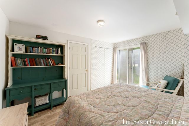 6633 Bass Lake Boulevard, Pentwater, MI 49449
