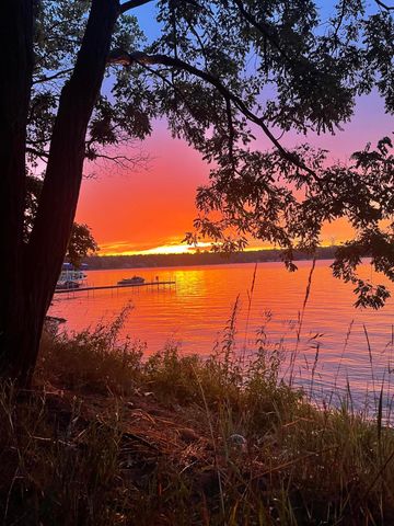 6633 Bass Lake Boulevard, Pentwater, MI 49449