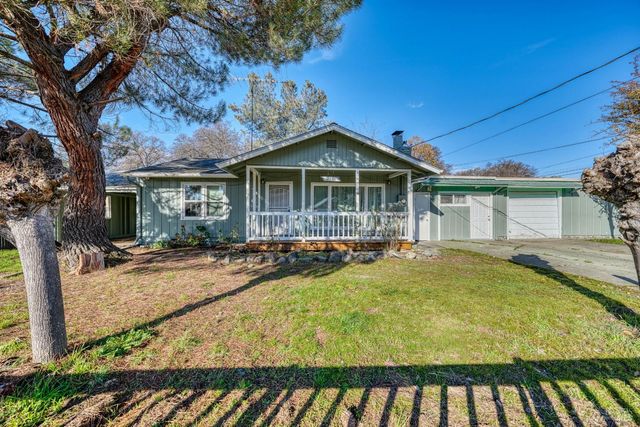 3995 Mullen Ave, Clearlake, CA 95422