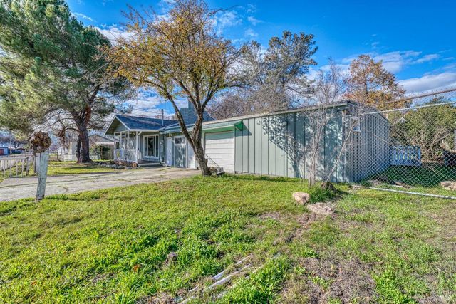 3995 Mullen Ave, Clearlake, CA 95422