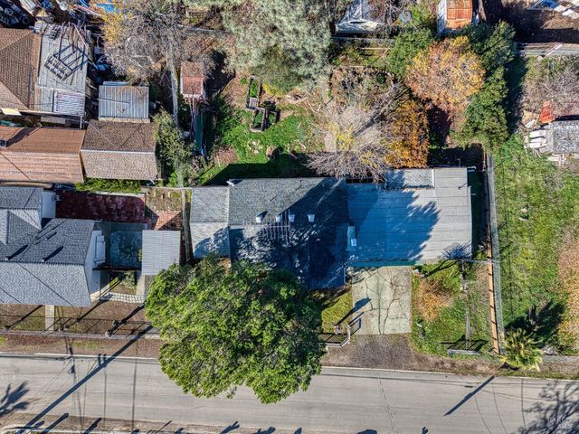 3995 Mullen Ave, Clearlake, CA 95422