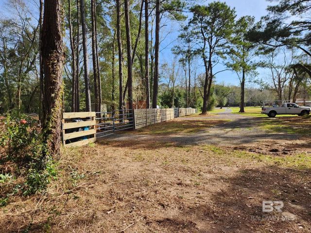 26001 Nelson Street, Daphne, AL 36526
