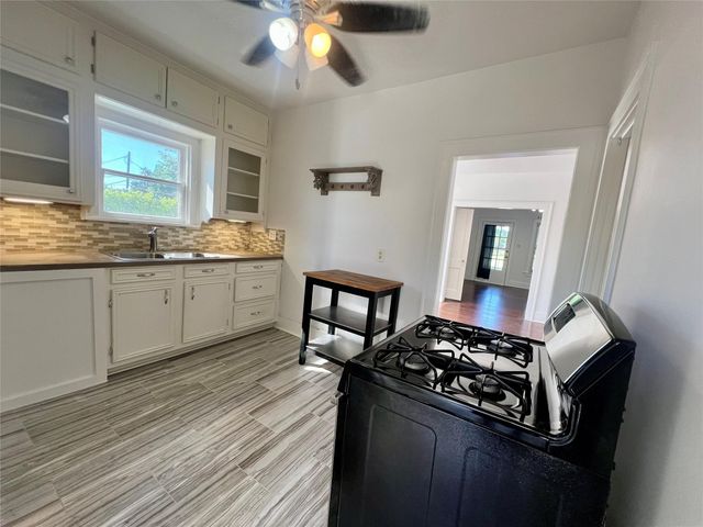 5125 Polk Street, Houston, TX 77023