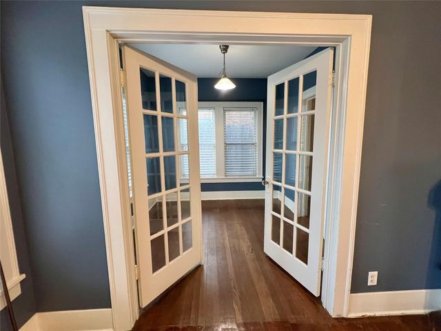 5125 Polk Street, Houston, TX 77023