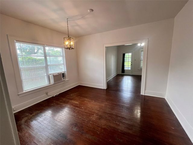 5125 Polk Street, Houston, TX 77023