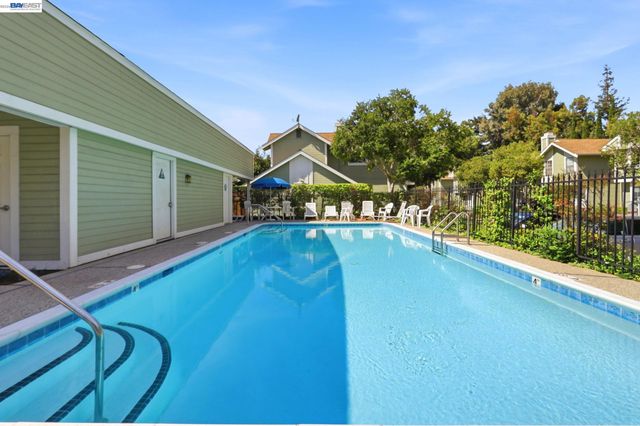 1085 Rymar Way, San Jose, CA 95133