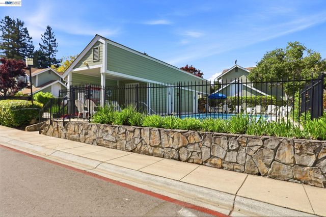1085 Rymar Way, San Jose, CA 95133