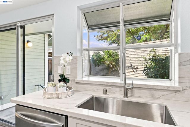 1085 Rymar Way, San Jose, CA 95133