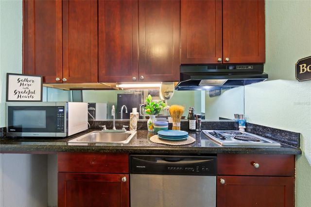 611 DESTINY DRIVE Unit 310, Ruskin, FL 33570