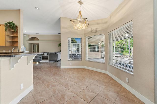 5514 NW West Lundy Circle, Port St. Lucie, FL 34986