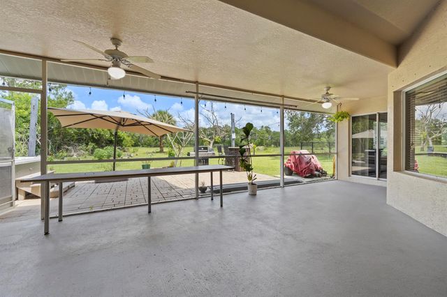 5514 NW West Lundy Circle, Port St. Lucie, FL 34986