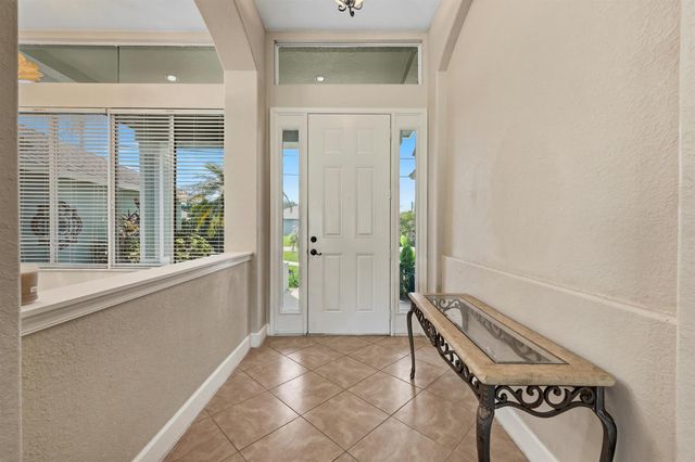 5514 NW West Lundy Circle, Port St. Lucie, FL 34986