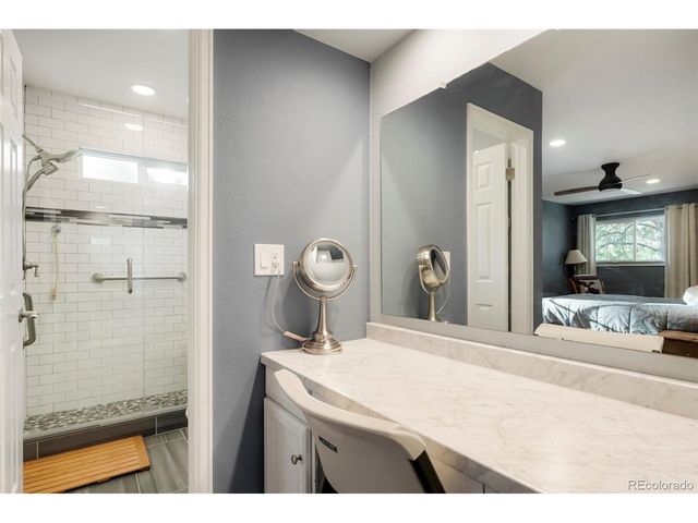 12502 E Evans Cir F, Aurora, CO 80014