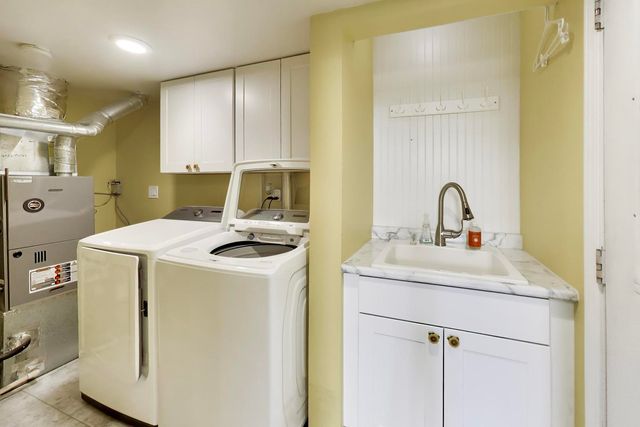 317 E Tall Oaks Lane, Itasca, IL 60143