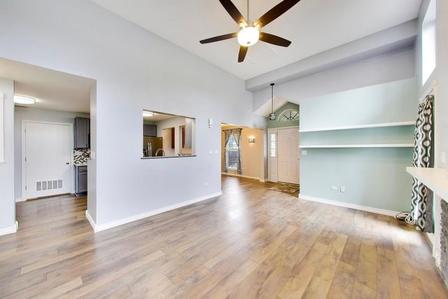 317 E Tall Oaks Lane, Itasca, IL 60143