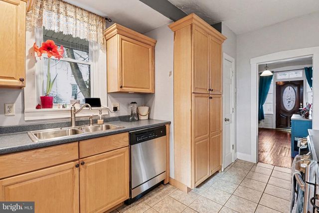 153 E MAIN ST, Arendtsville, PA 17303