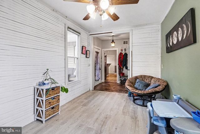 153 E MAIN ST, Arendtsville, PA 17303