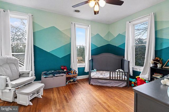 153 E MAIN ST, Arendtsville, PA 17303