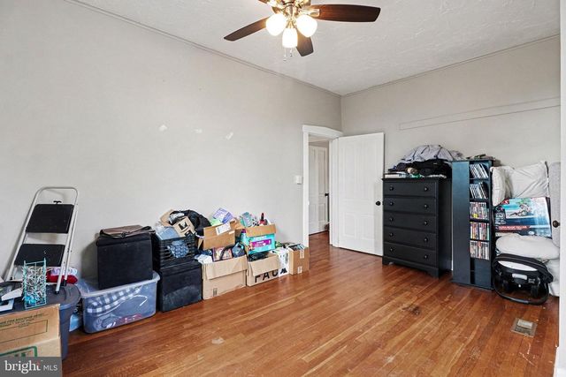 153 E MAIN ST, Arendtsville, PA 17303