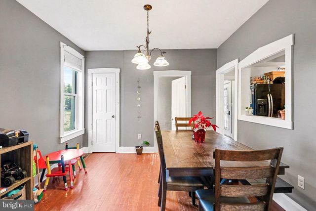 153 E MAIN ST, Arendtsville, PA 17303