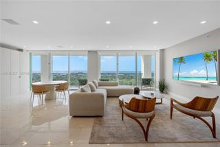 3400 SW 27th Avenue 802, Miami, FL 33133