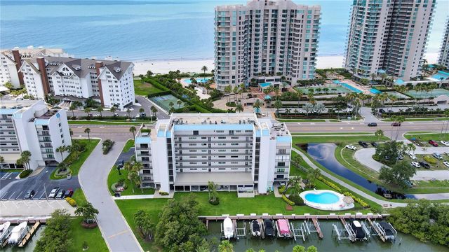 1581 GULF BOULEVARD 302N, Clearwater Beach, FL 33767