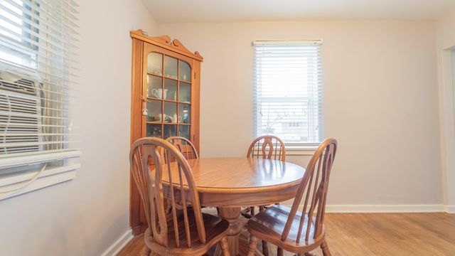 279 W Oakley Avenue, Lowell, IN 46356