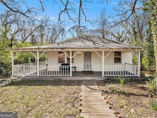 2259 Whites Mill Road, Decatur, GA 30032