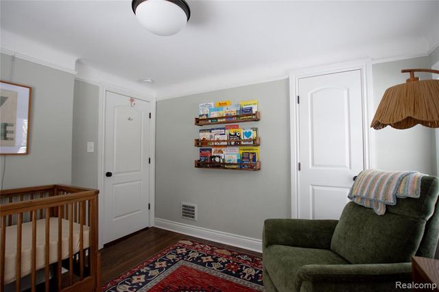 550 Pinecrest Drive, Ferndale, MI 48220