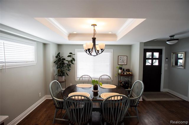 550 Pinecrest Drive, Ferndale, MI 48220