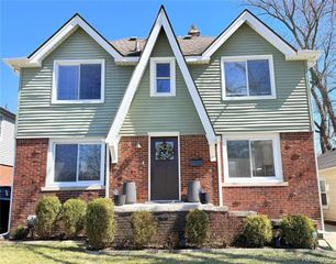 550 Pinecrest Drive, Ferndale, MI 48220