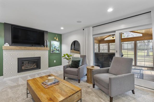 1525 Windfield Way, Middleton, WI 53562