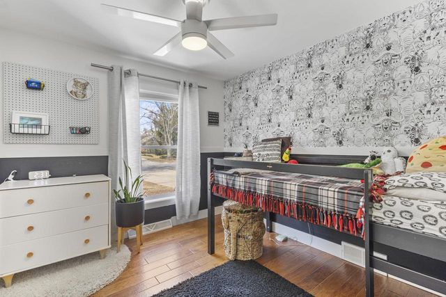 1525 Windfield Way, Middleton, WI 53562