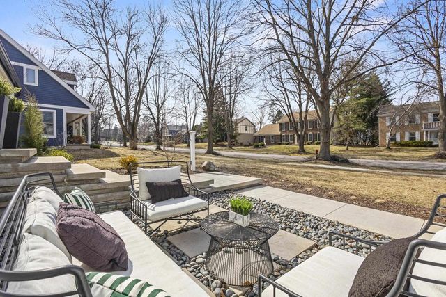 1525 Windfield Way, Middleton, WI 53562