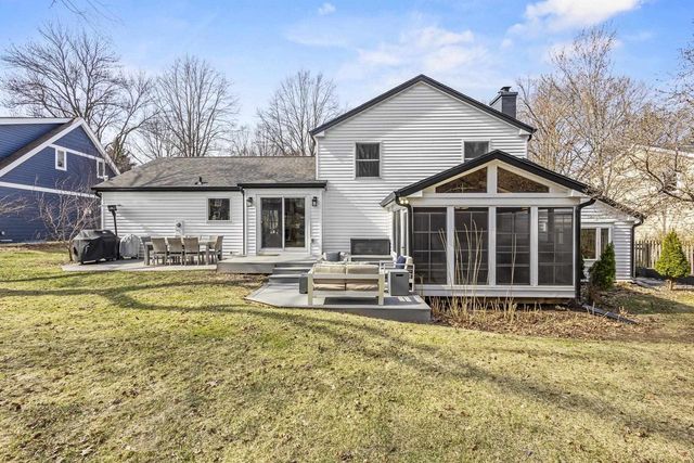 1525 Windfield Way, Middleton, WI 53562
