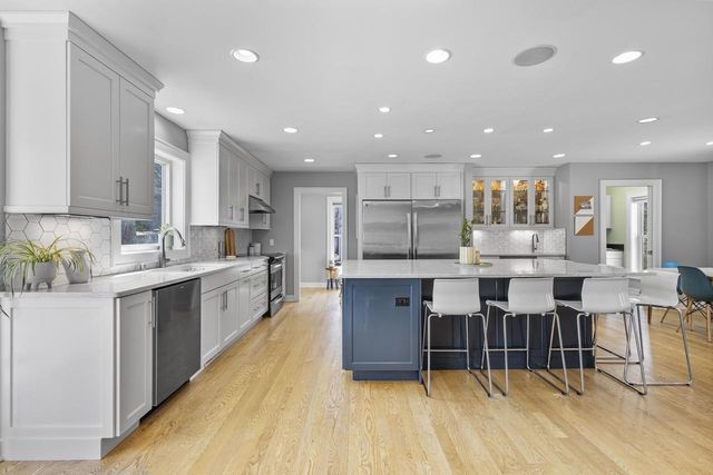 1525 Windfield Way, Middleton, WI 53562