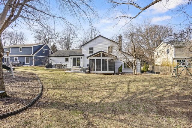 1525 Windfield Way, Middleton, WI 53562