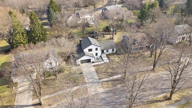 1525 Windfield Way, Middleton, WI 53562