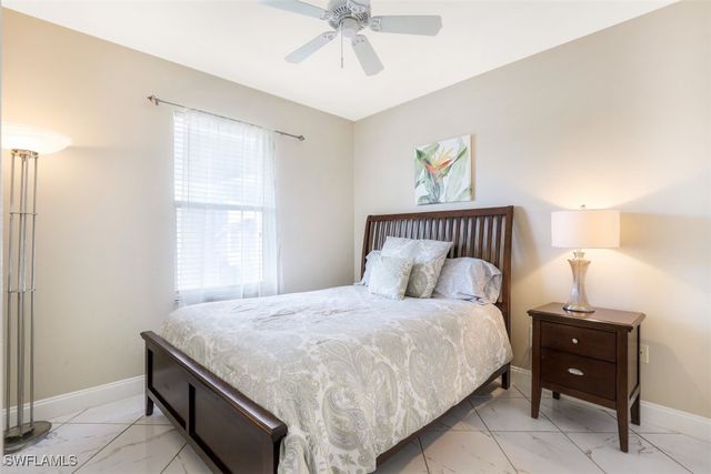 519 Roma CT 3-305, Naples, FL 34110