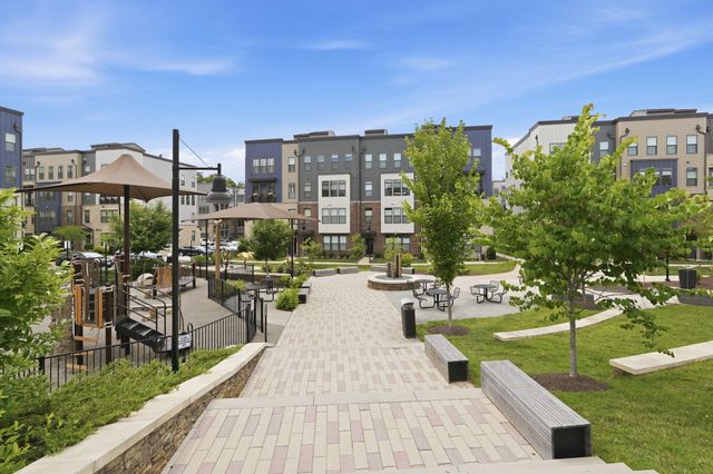 1702 BANDIT LOOP, Reston, VA 20190