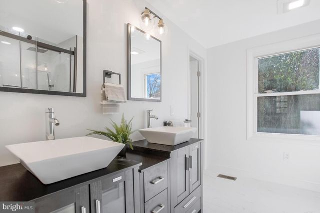 13011 RENFREW CIR, Fort Washington, MD 20744